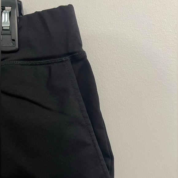 Alphalete - Premium Short - Black & Gold - XL - Picture 7 of 8